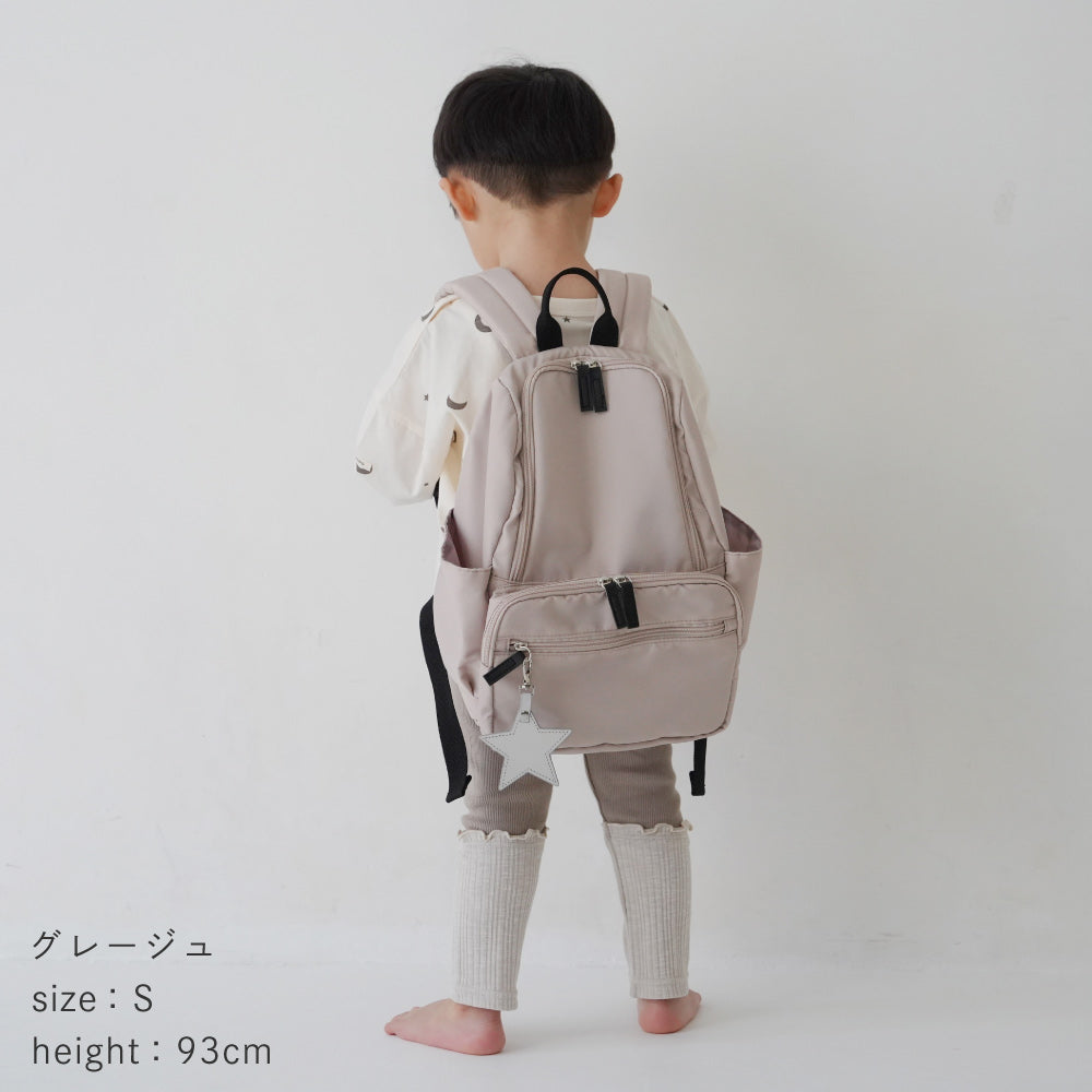 キッズリュック チャーム付き