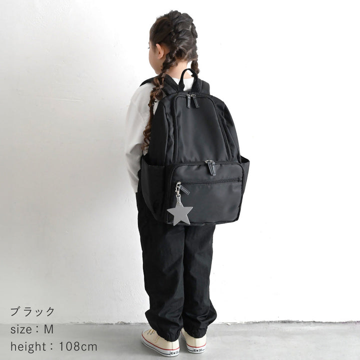 キッズリュック チャーム付き