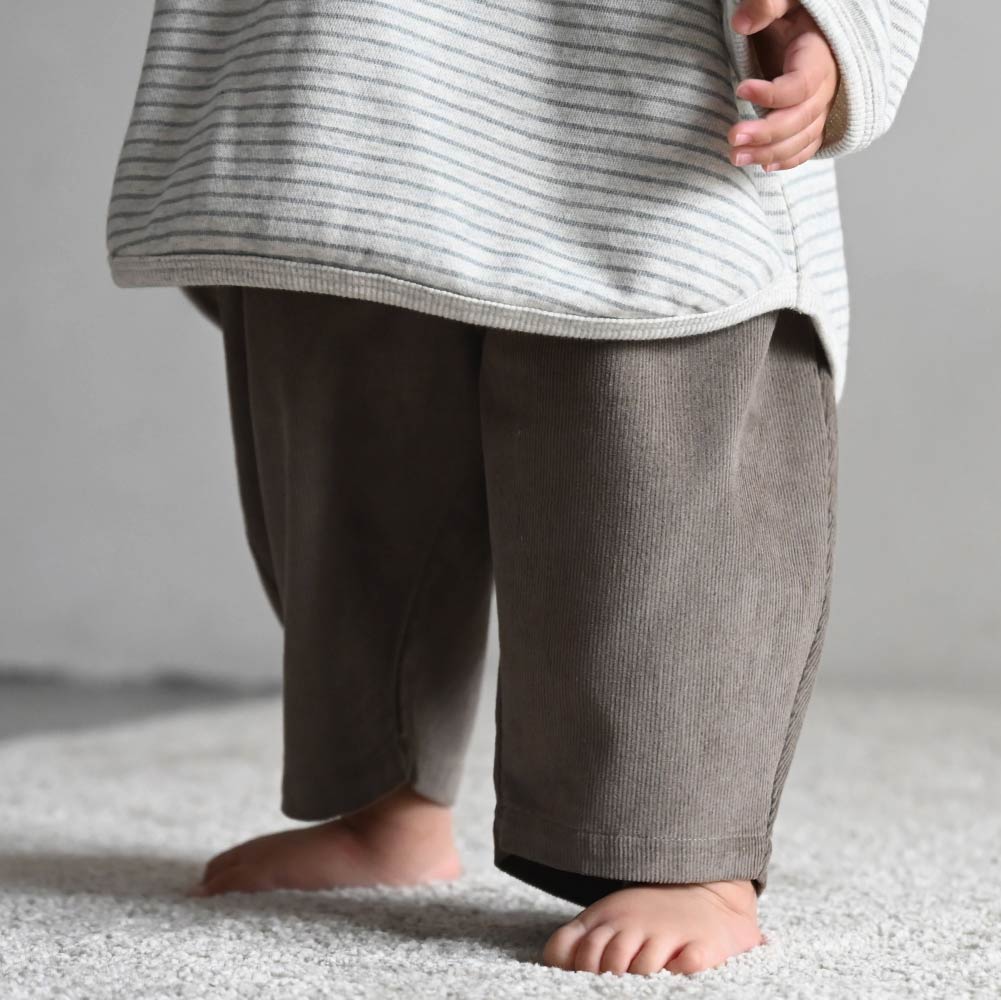 タック コーデュロイ パンツ