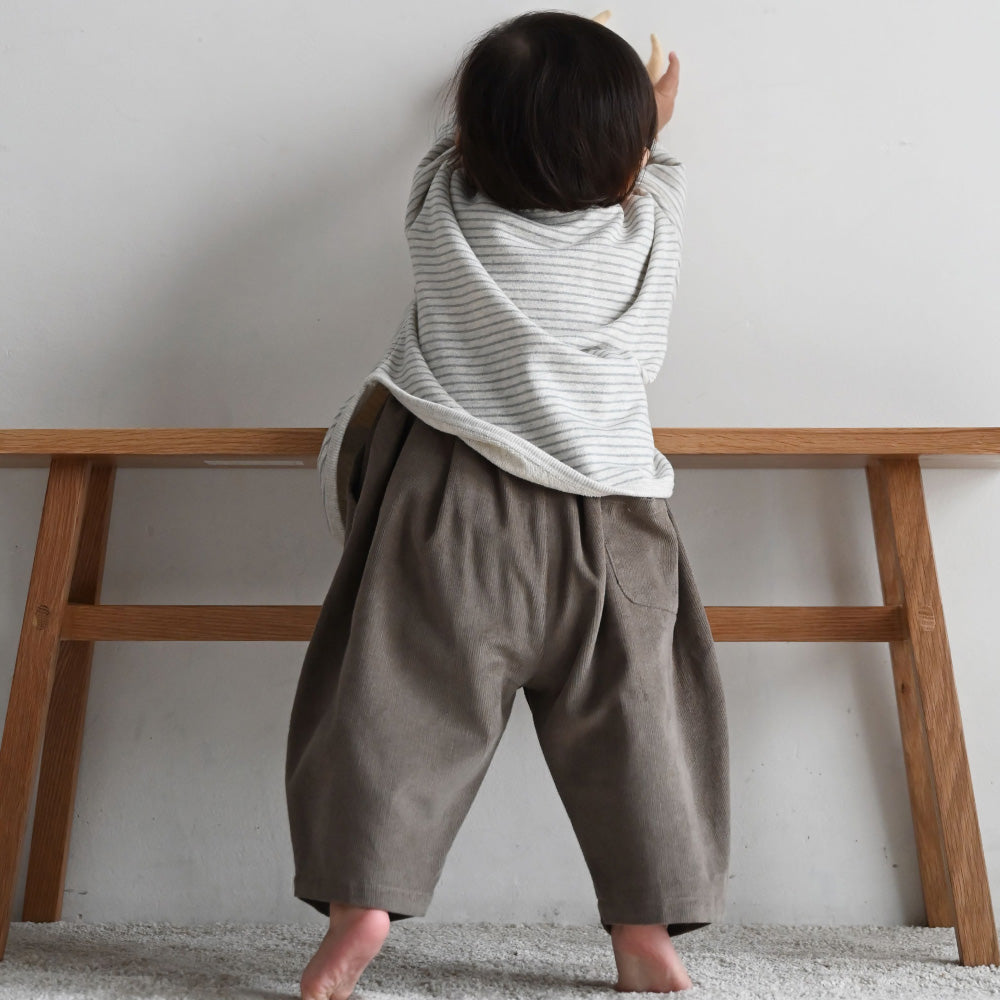 タック コーデュロイ パンツ