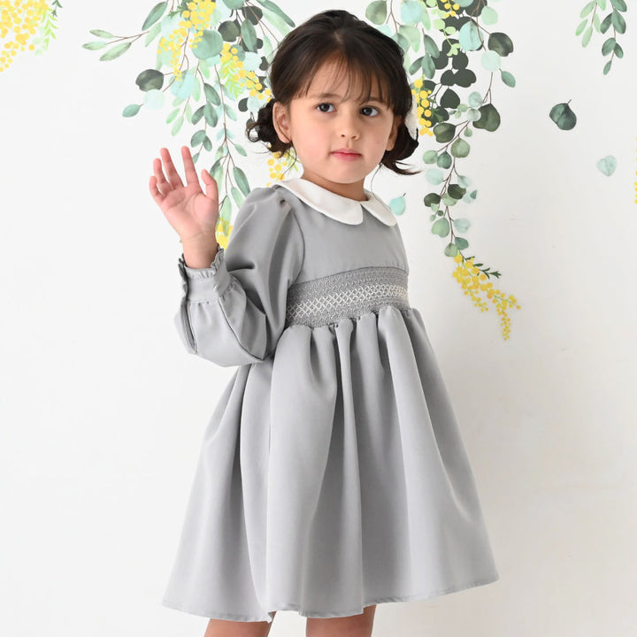 スモッキング ワンピース