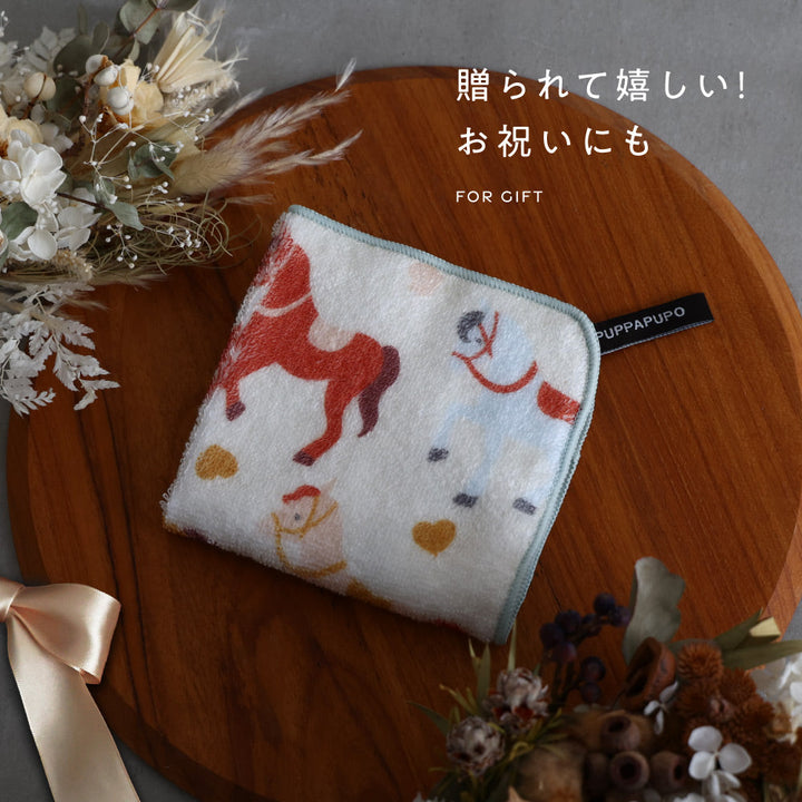 ペンタゴンポケット付きタオルハンカチ