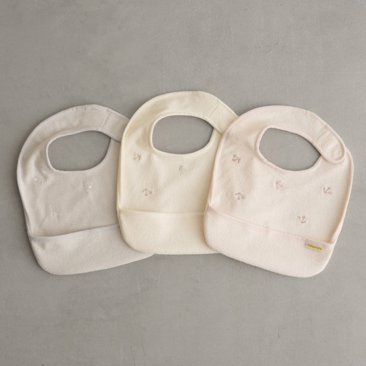 【名入れ刺繍商品】お食事エプロン 3枚セット